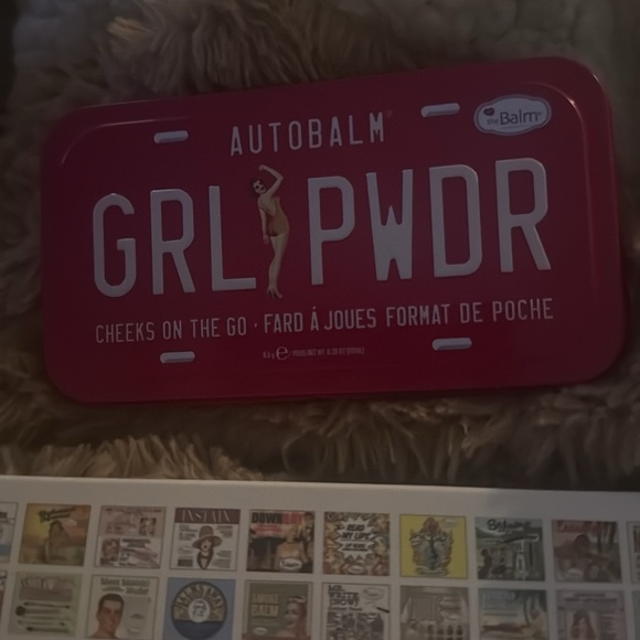 In the balm of your hand vol 2 and gel power blush palette - Picture 4 of 6